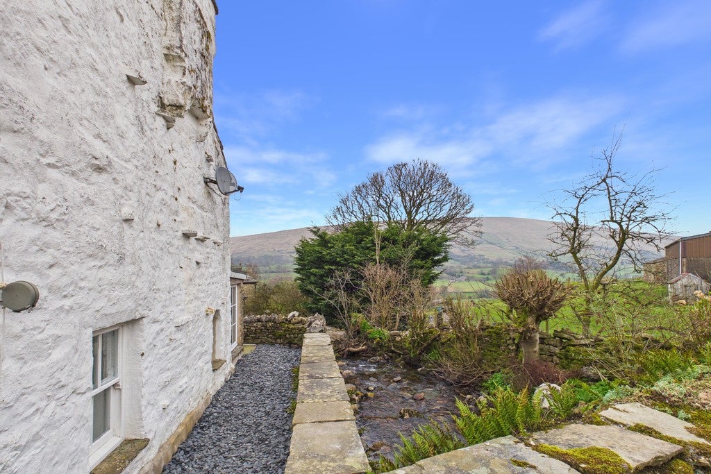 House Stone Rigg Outrake in Gawthrop
