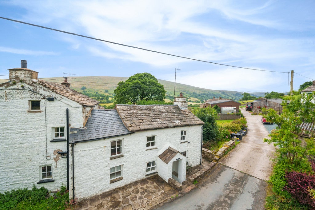 House Stone Rigg Outrake in Gawthrop