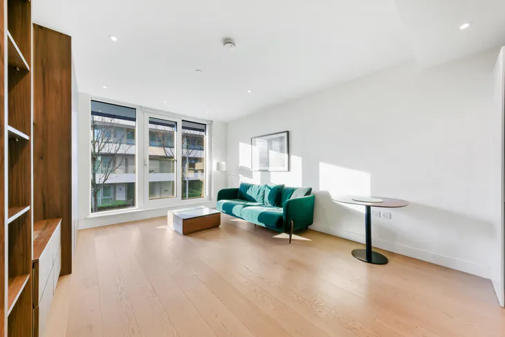 Flat New Mill Road in Greater London