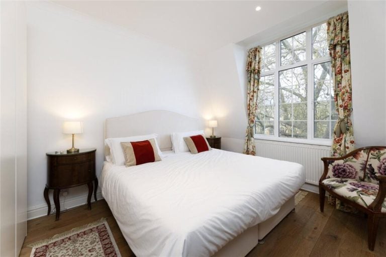 Flat Britten Street in Greater London