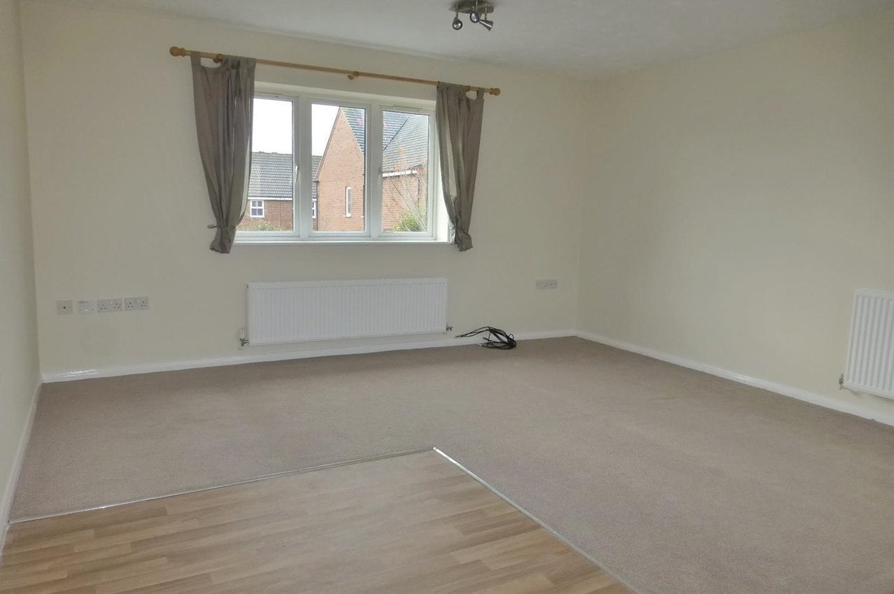 Flat Siskin Road in Uppingham