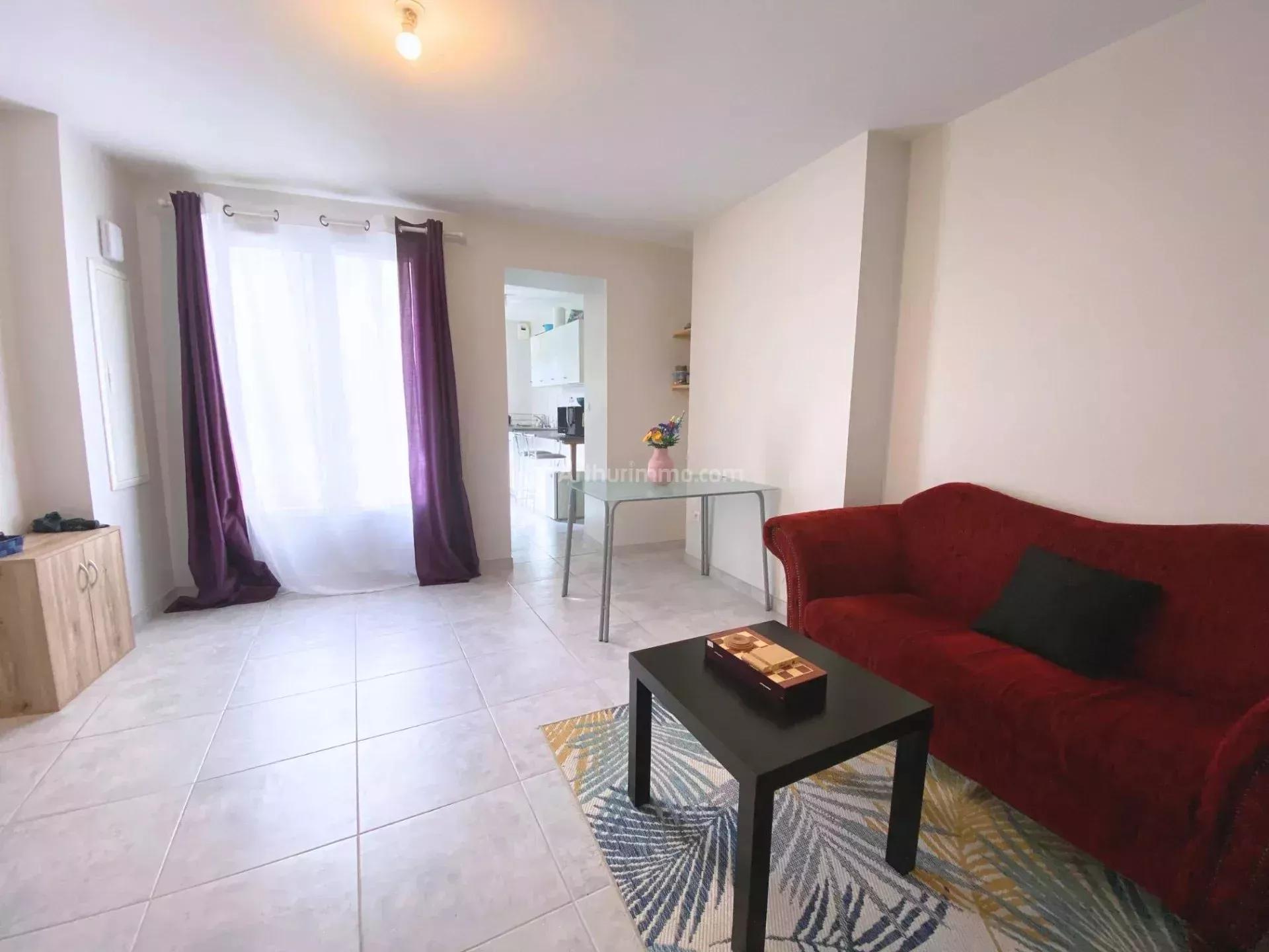 Appartement Place Gaston Paillhou à Tours