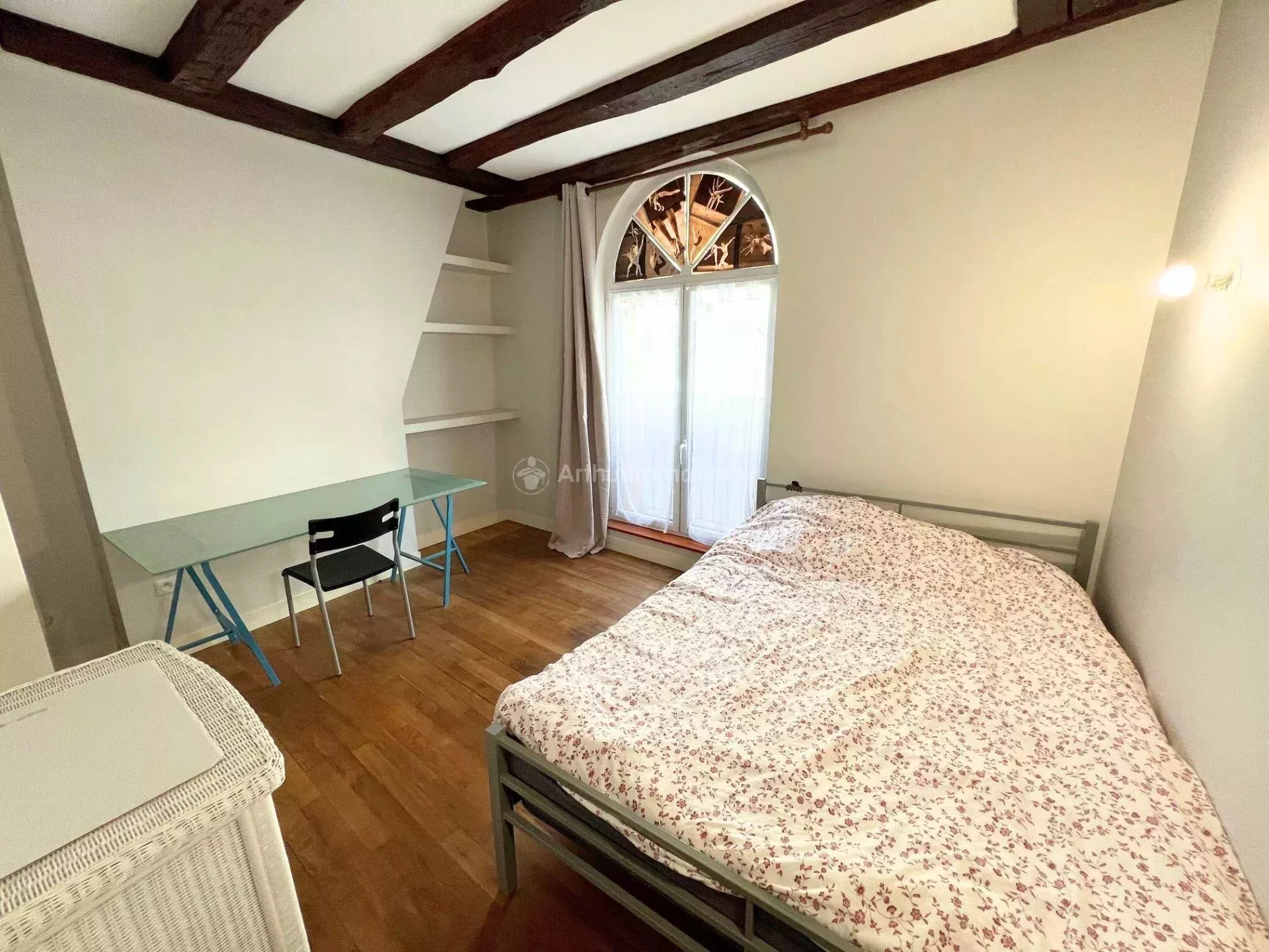 Appartement Place Gaston Paillhou à Tours