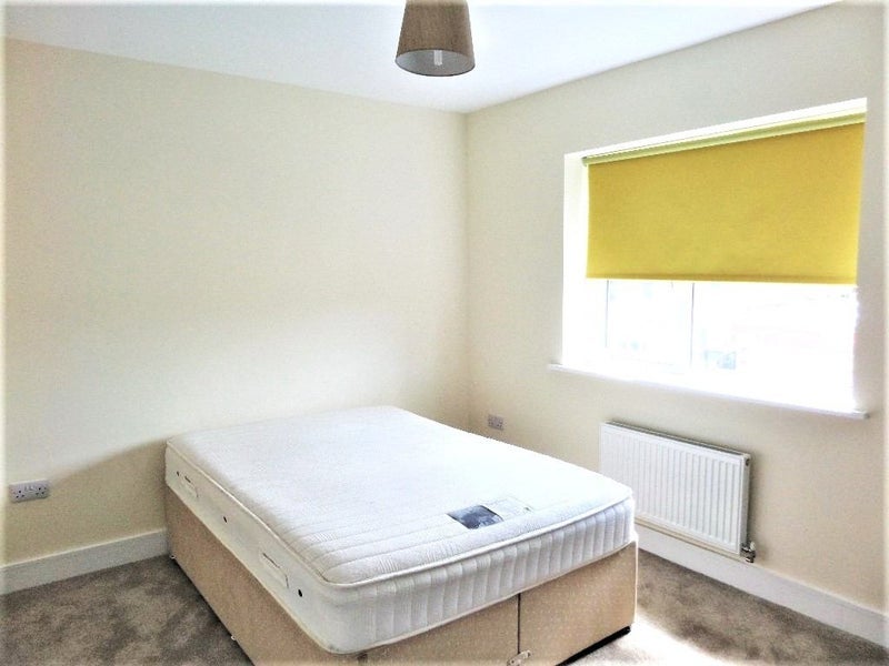 Room Austin Close in Rugby