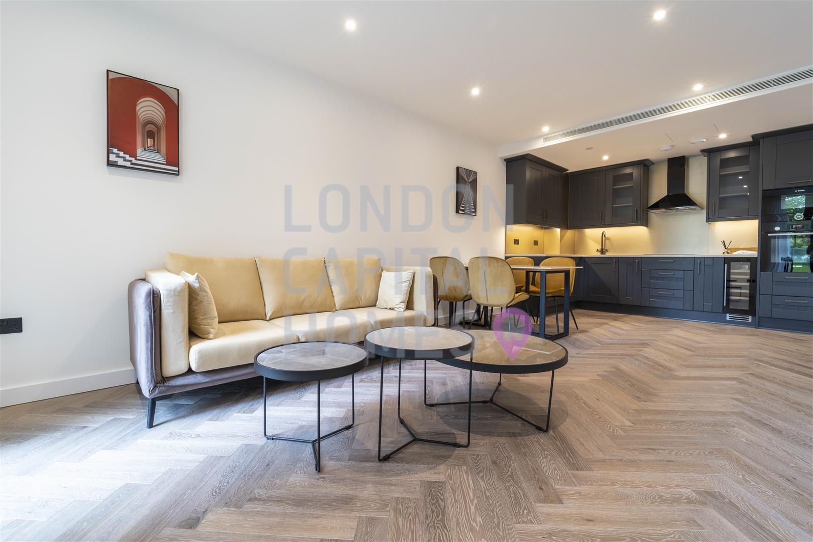 Flat Merino Gardens in Greater London