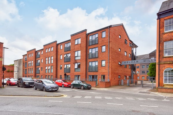 Flat Adelaide Lane in Sheffield