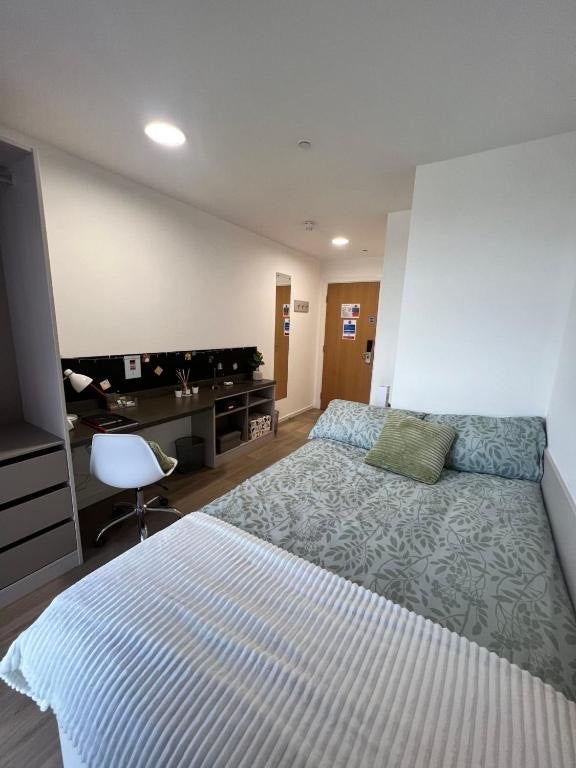 Room Bagot Street in Birmingham