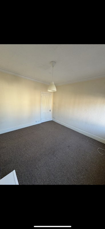 Flat Graham Road in Greater London