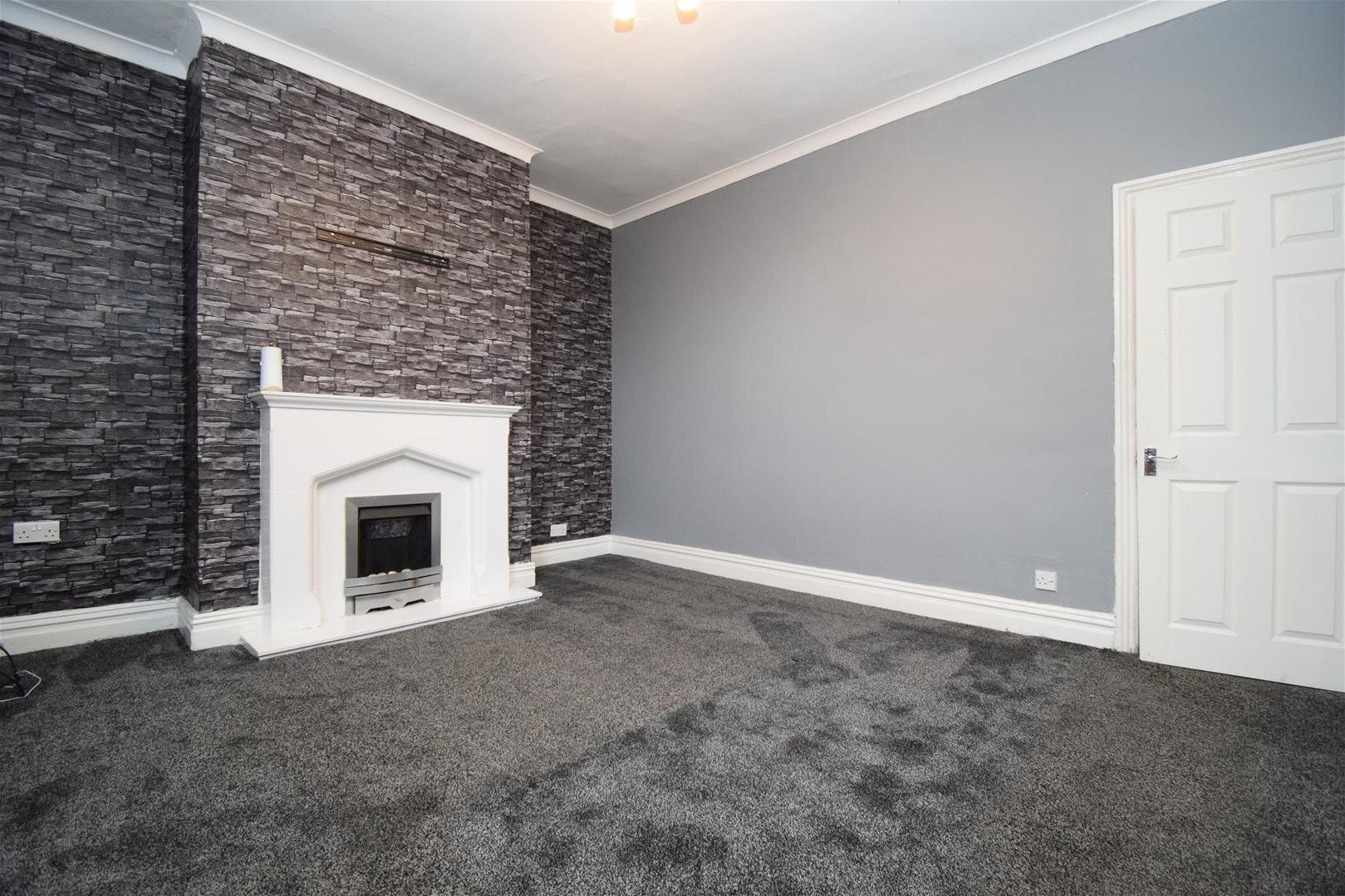 House Ashdown Road in Wakefield