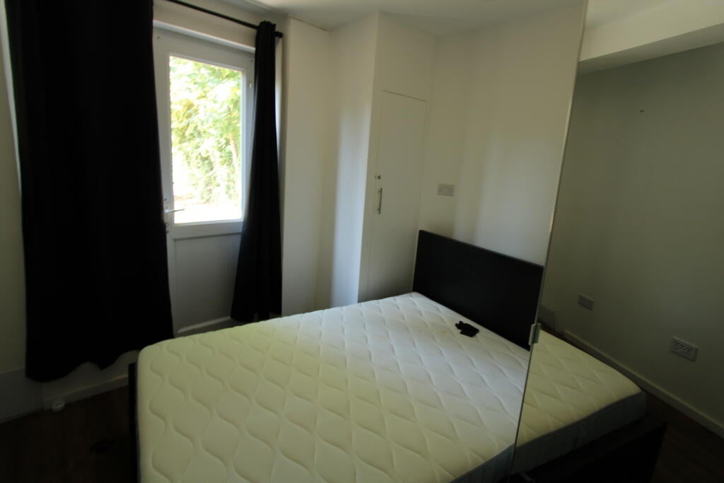 House Bateman Mews in Greater London