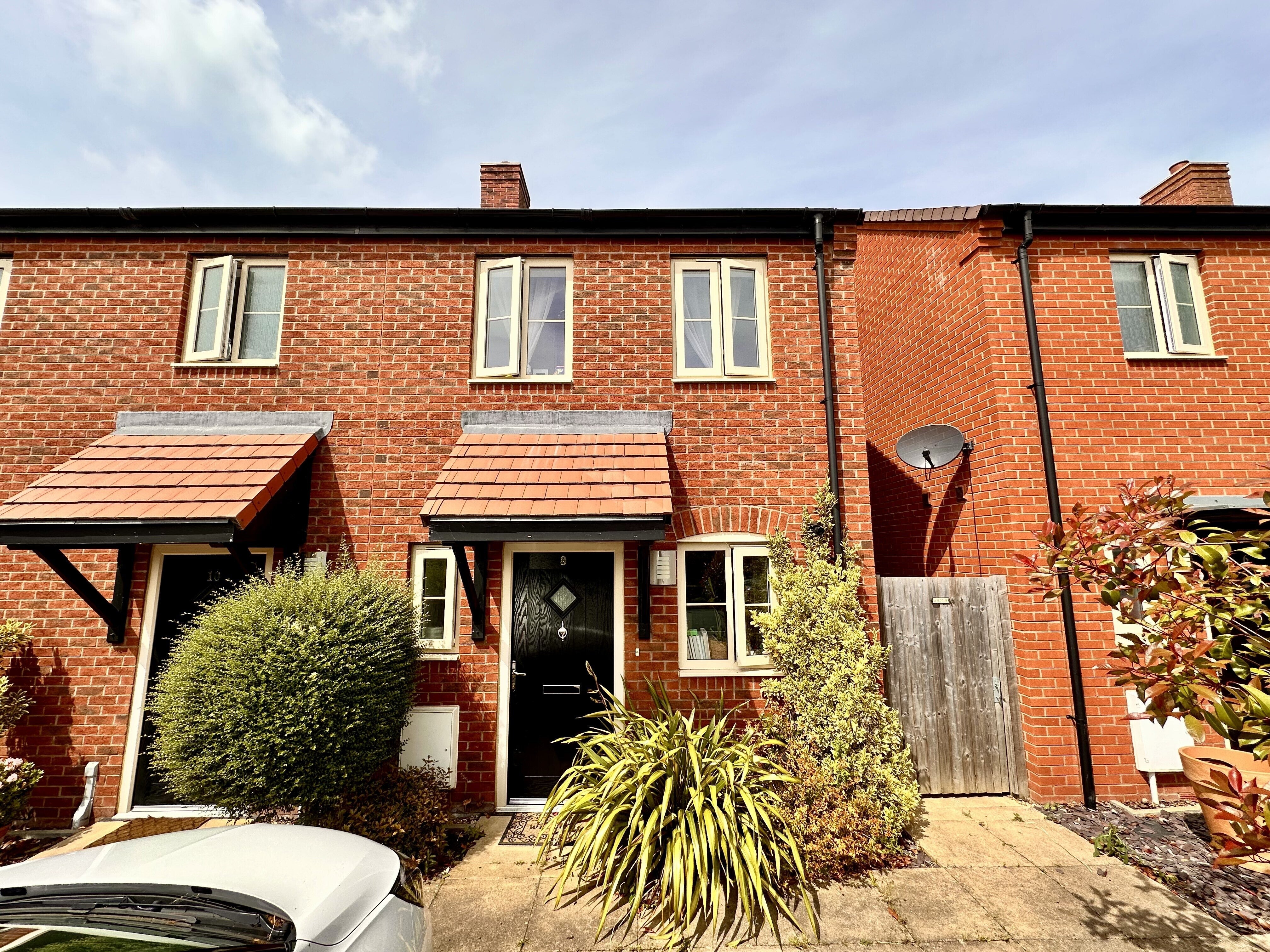 House Gardeners Way in Stratford-on-Avon