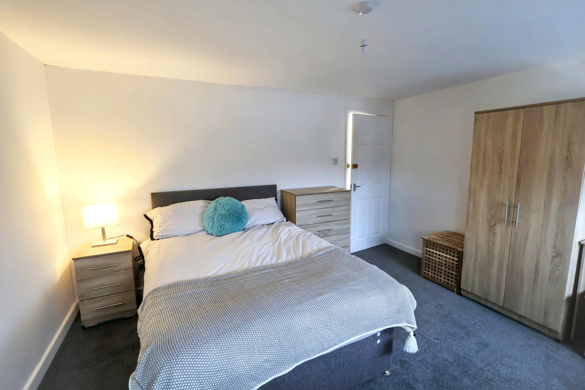 Room North Cross Street in Leadgate