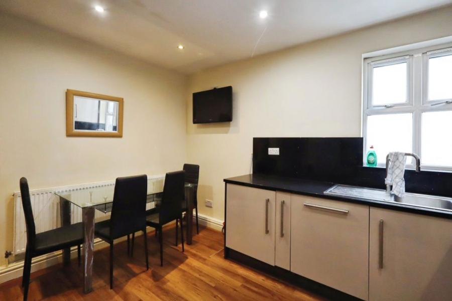 Room Gell Street in Sheffield