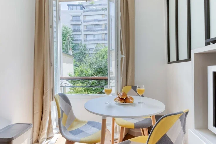 Appartement Avenue de Saint-Mandé à Paris