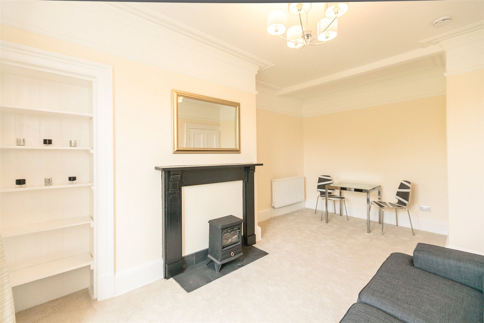 Flat Logan Street in City of Edinburgh