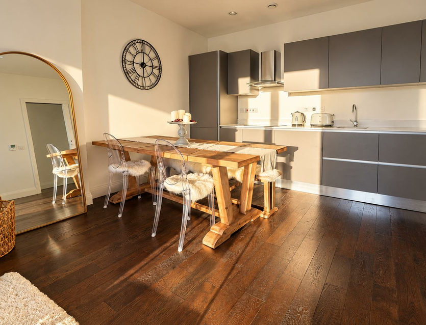 Flat Fernes Close in Greater London