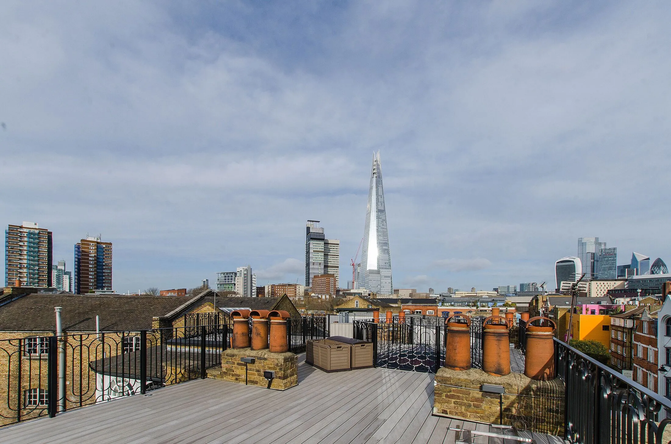 Flat Lamb Walk in Greater London