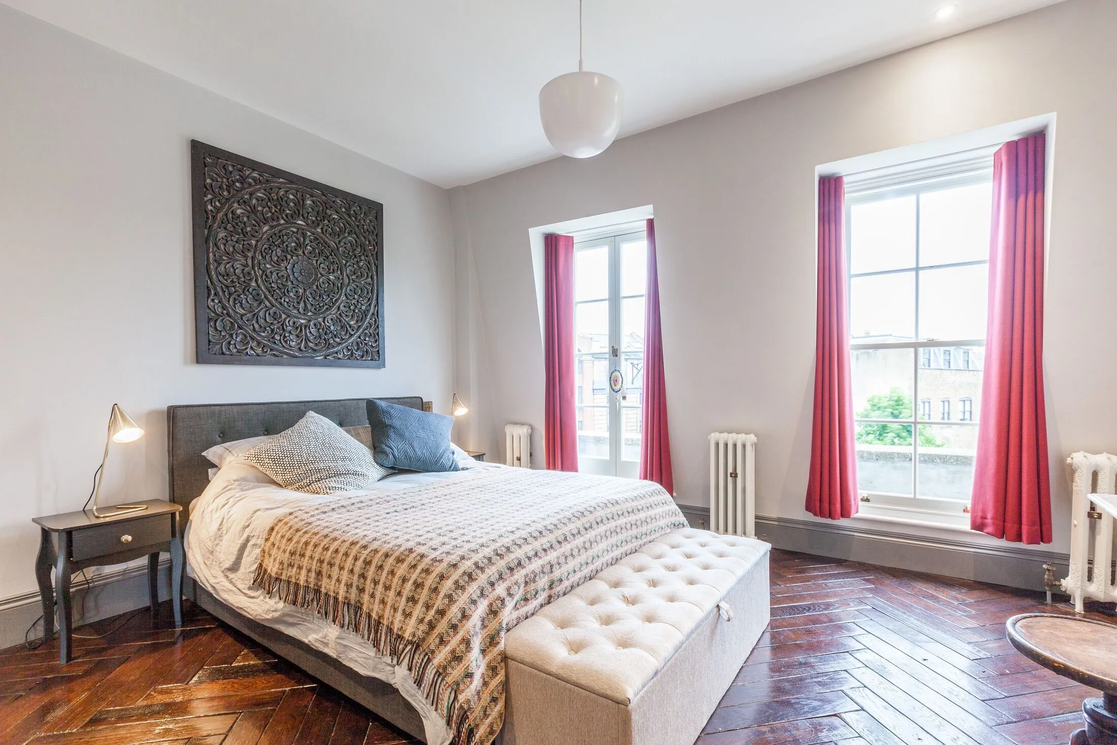 Flat Lamb Walk in Greater London