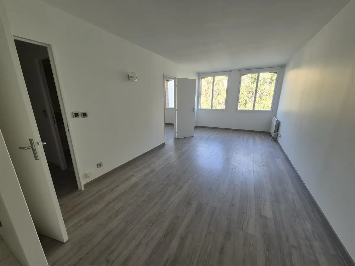 Flat Rue des Arts in Lille