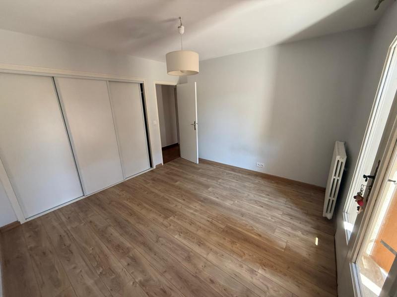 House Rue des Treilles in Libourne
