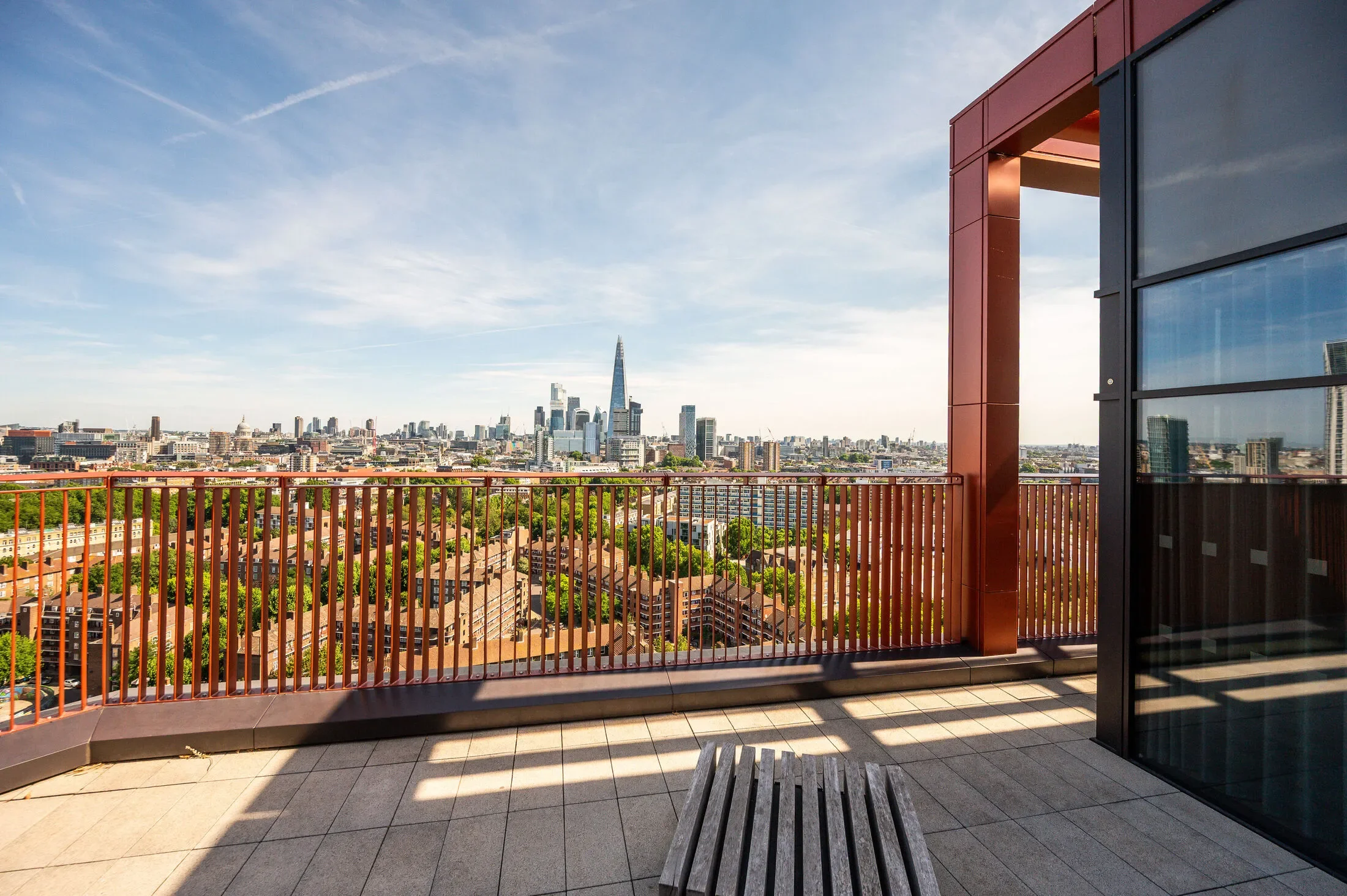 Flat New Lion Way in Greater London