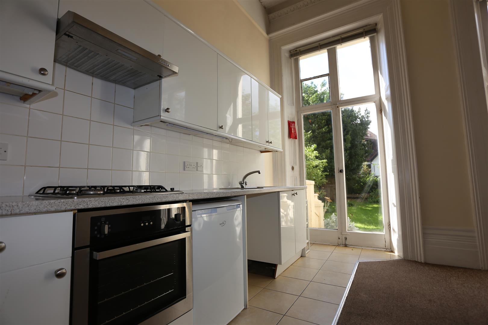 Flat Norfolk Terrace in Brighton