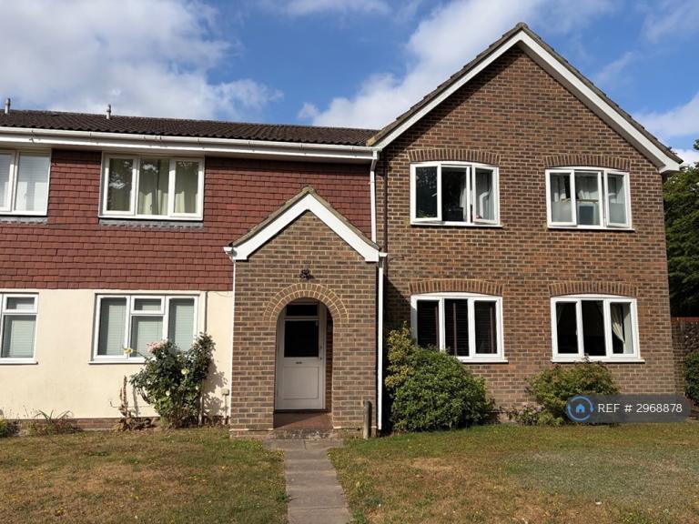 Flat Swan Way in Hart