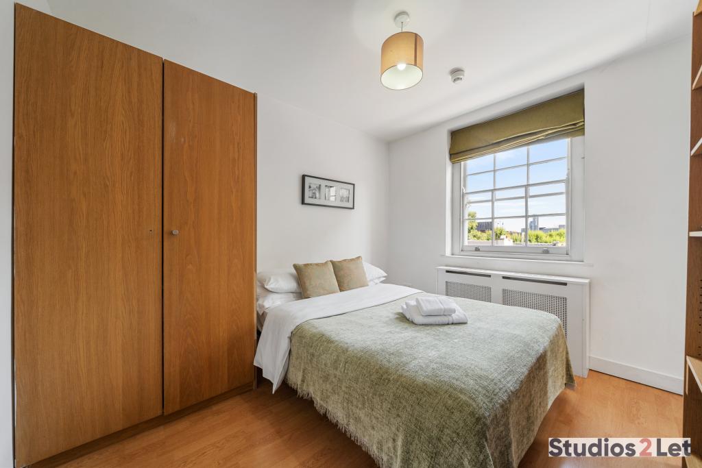 Flat North Gower Street in Greater London