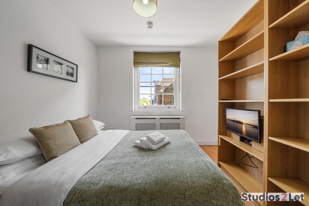 Flat North Gower Street in Greater London
