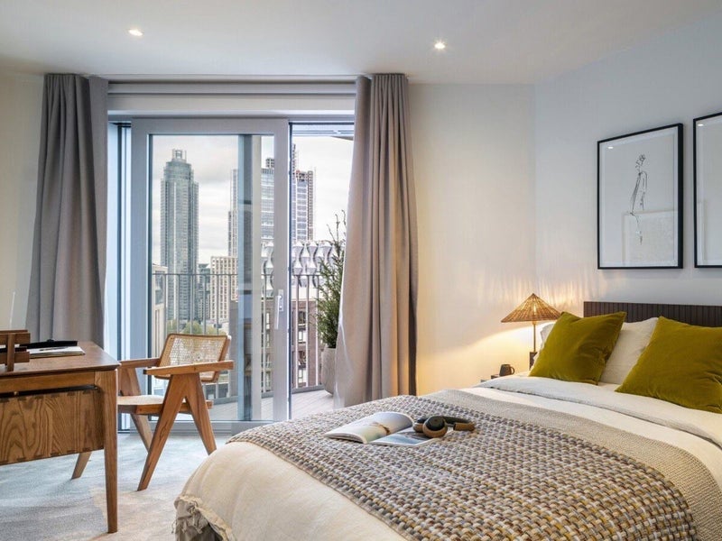Room New Mill Road in Greater London