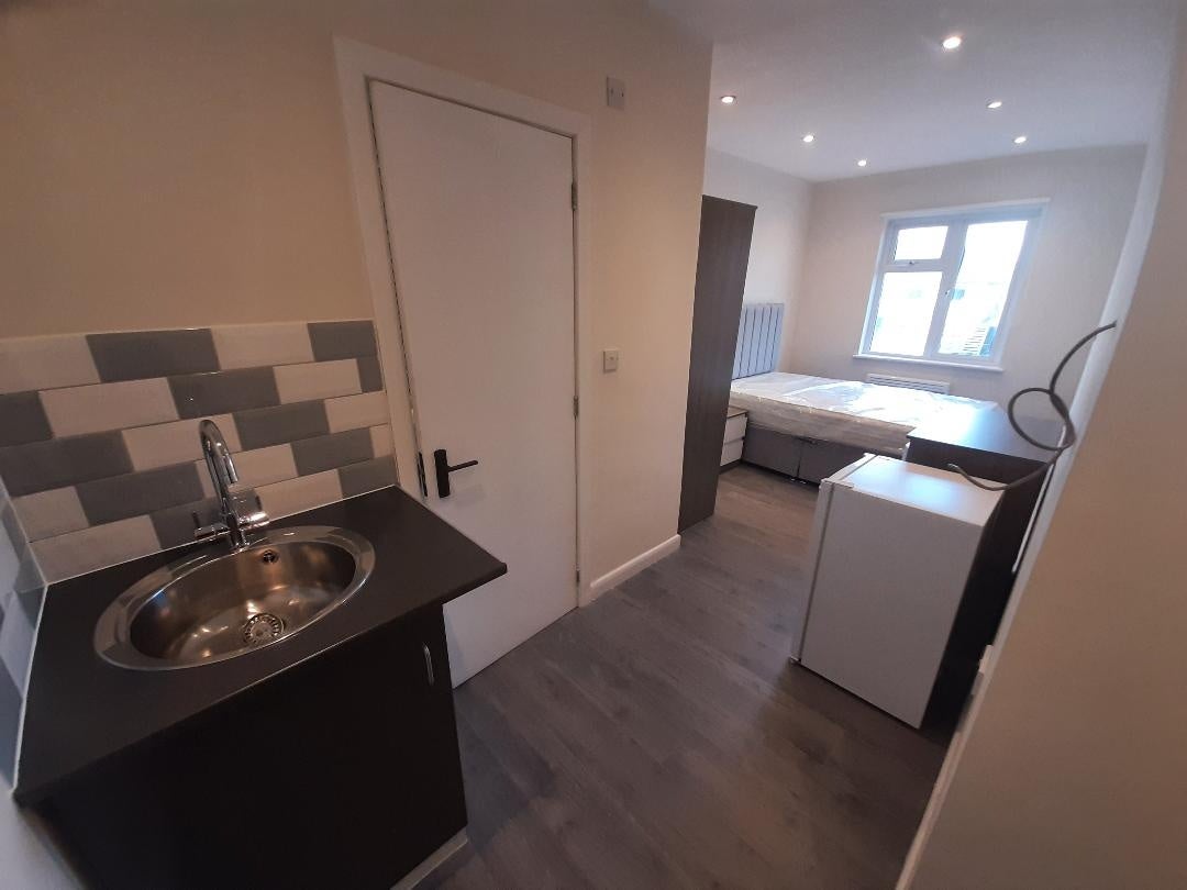 Room Ashhurst Way in Oxford