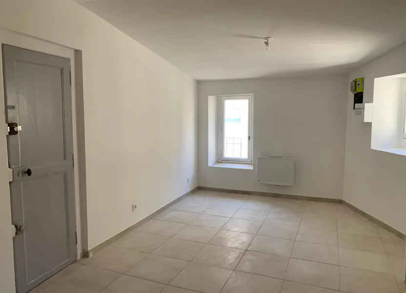 Flat Rue du Grand Couvent in Nîmes