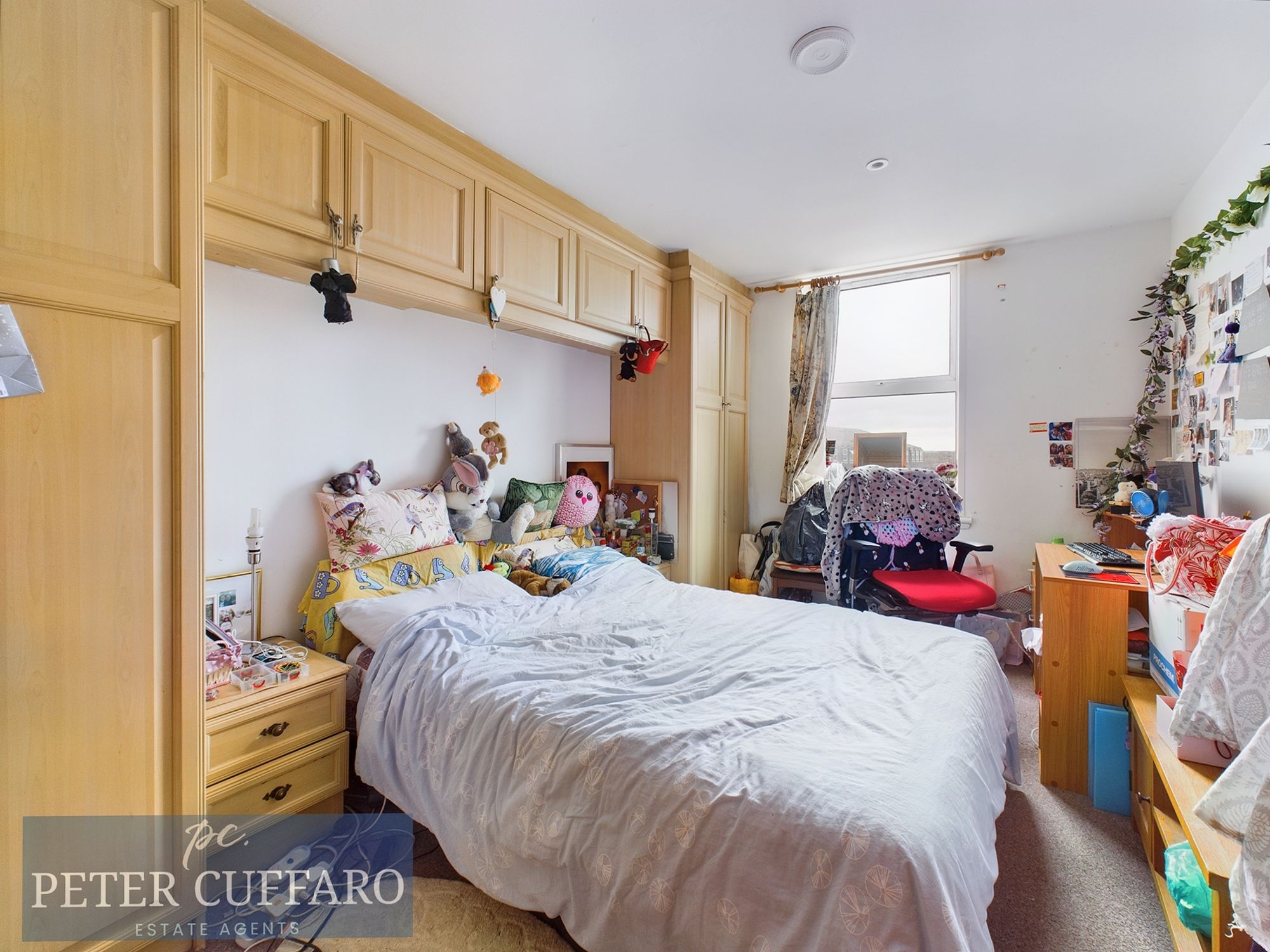 Flat Trinity Lane in Waltham Cross