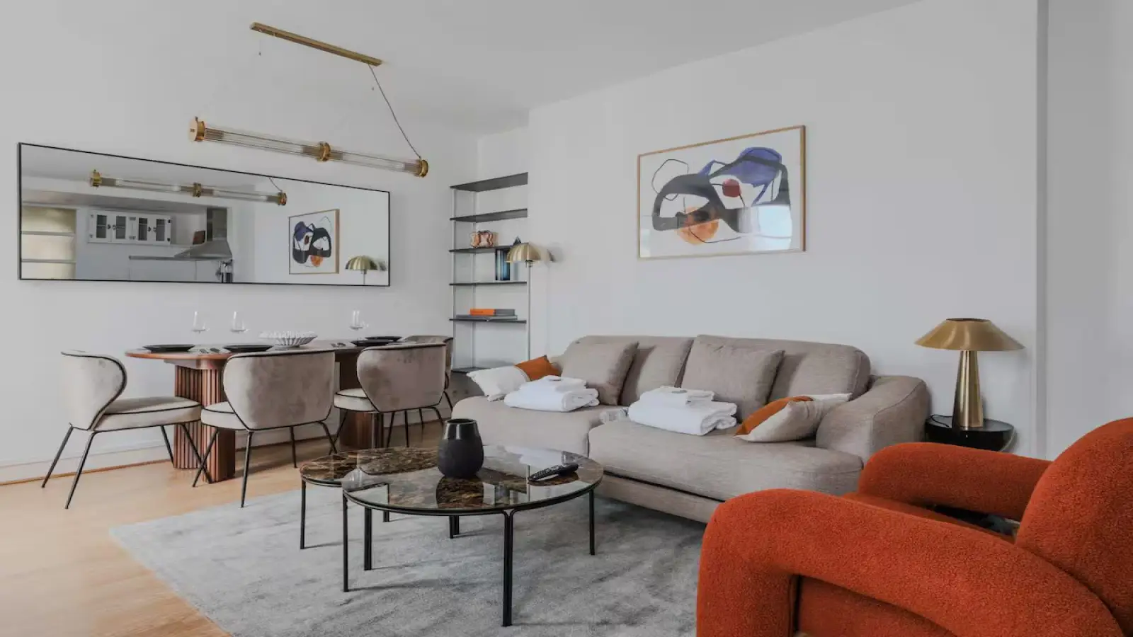 Flat Avenue du Roule in Neuilly-sur-Seine