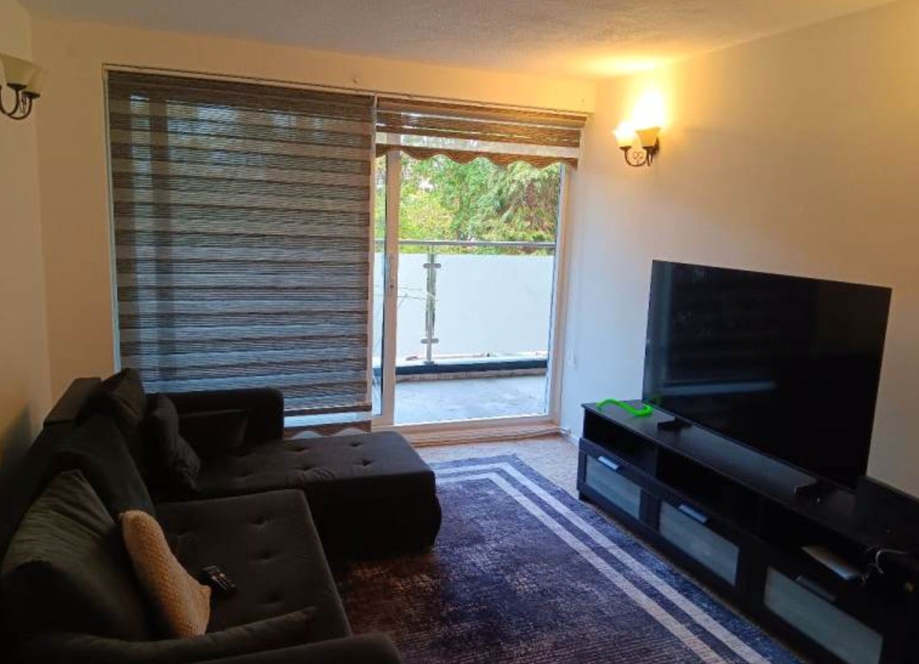 Flat Fairview Court in Greater London