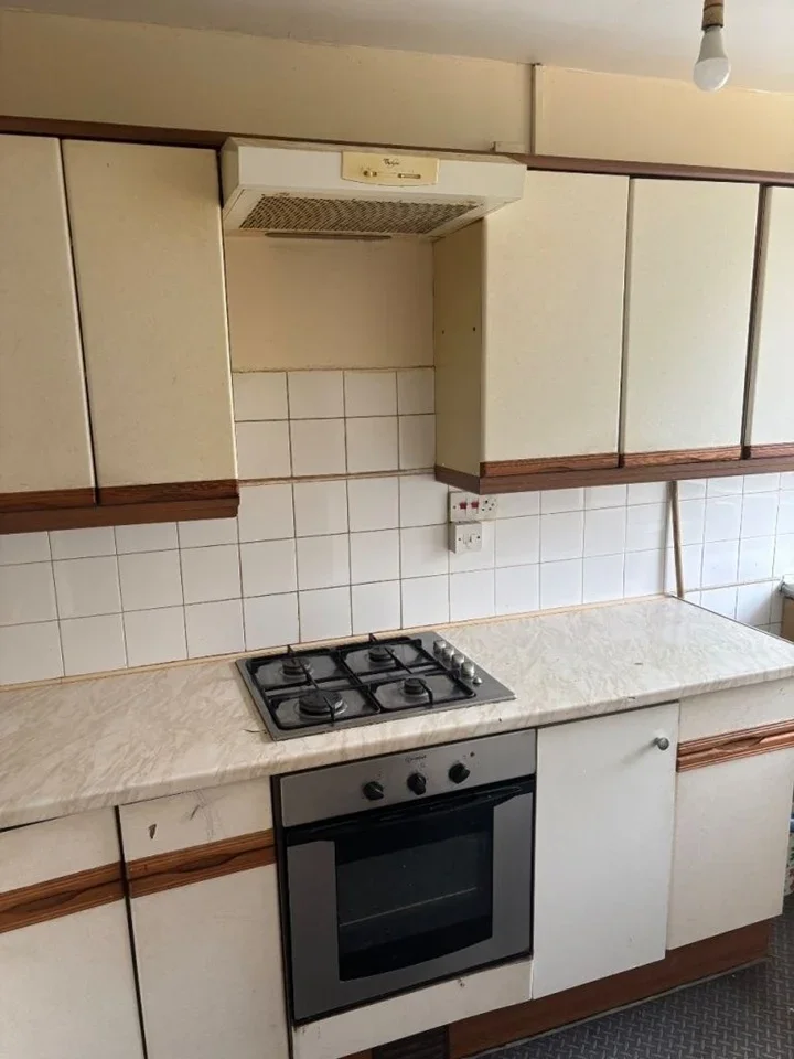 Flat Barnard Gardens in Greater London