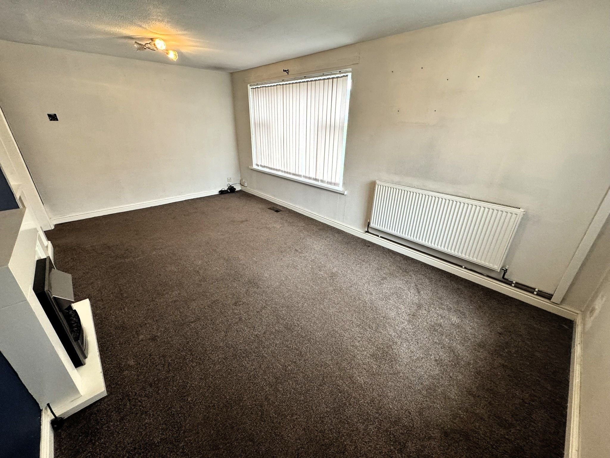 House Furzebank Way in Willenhall