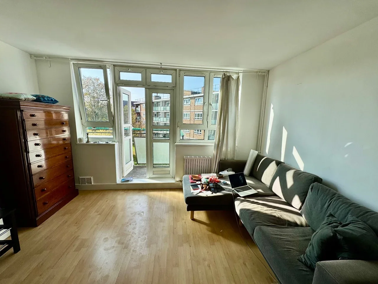 Flat Barclay Close in Greater London