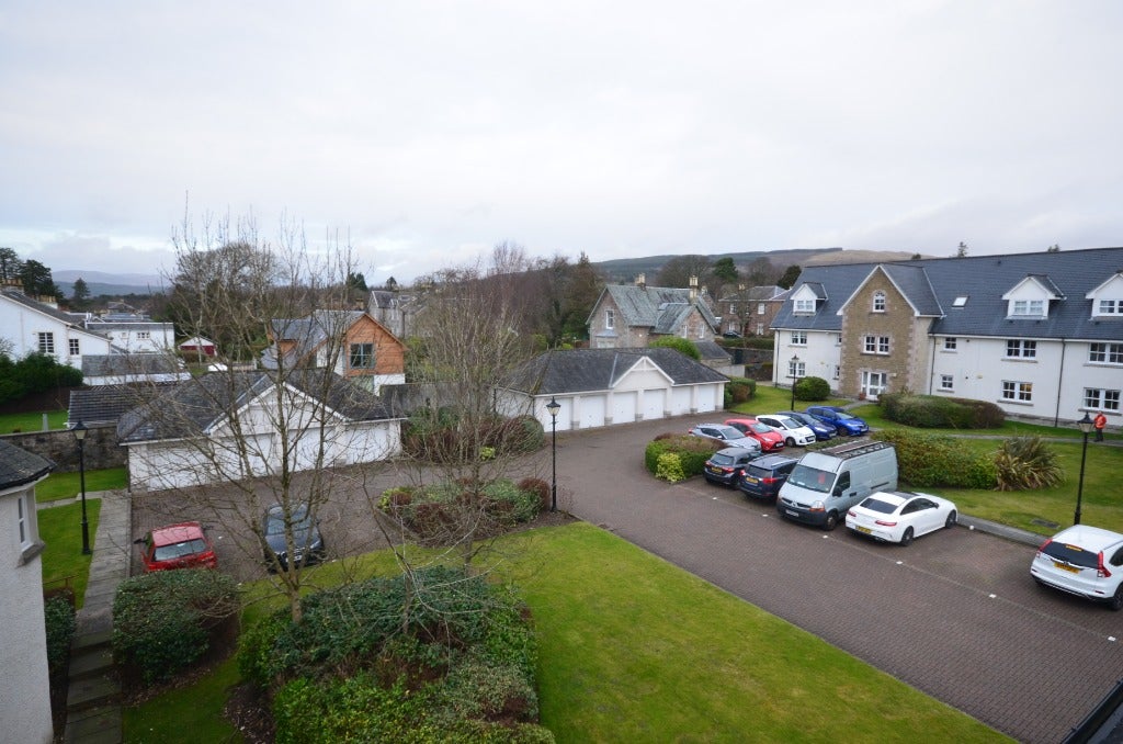 Flat Colquhoun Street in Helensburgh