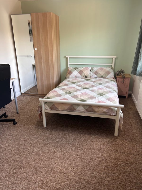 Room Templar Avenue in Coventry