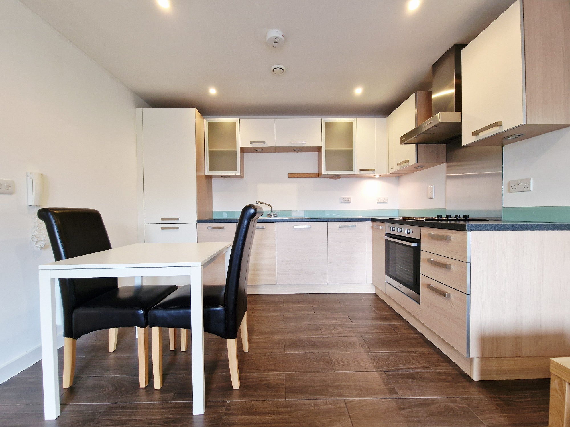 Flat Lawson Street in Preston