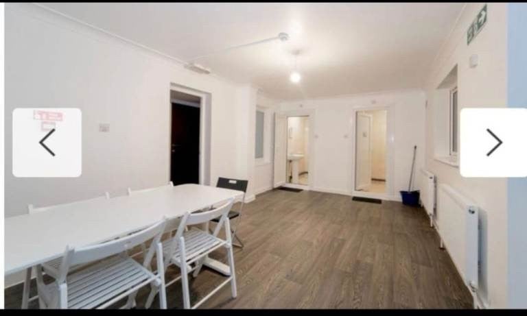 Room Green Lane in Greater London