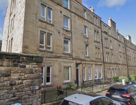 Flat Cathcart Place in City of Edinburgh