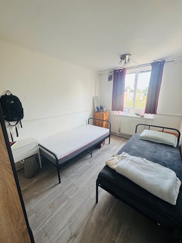 Room Jamaica Street in Greater London