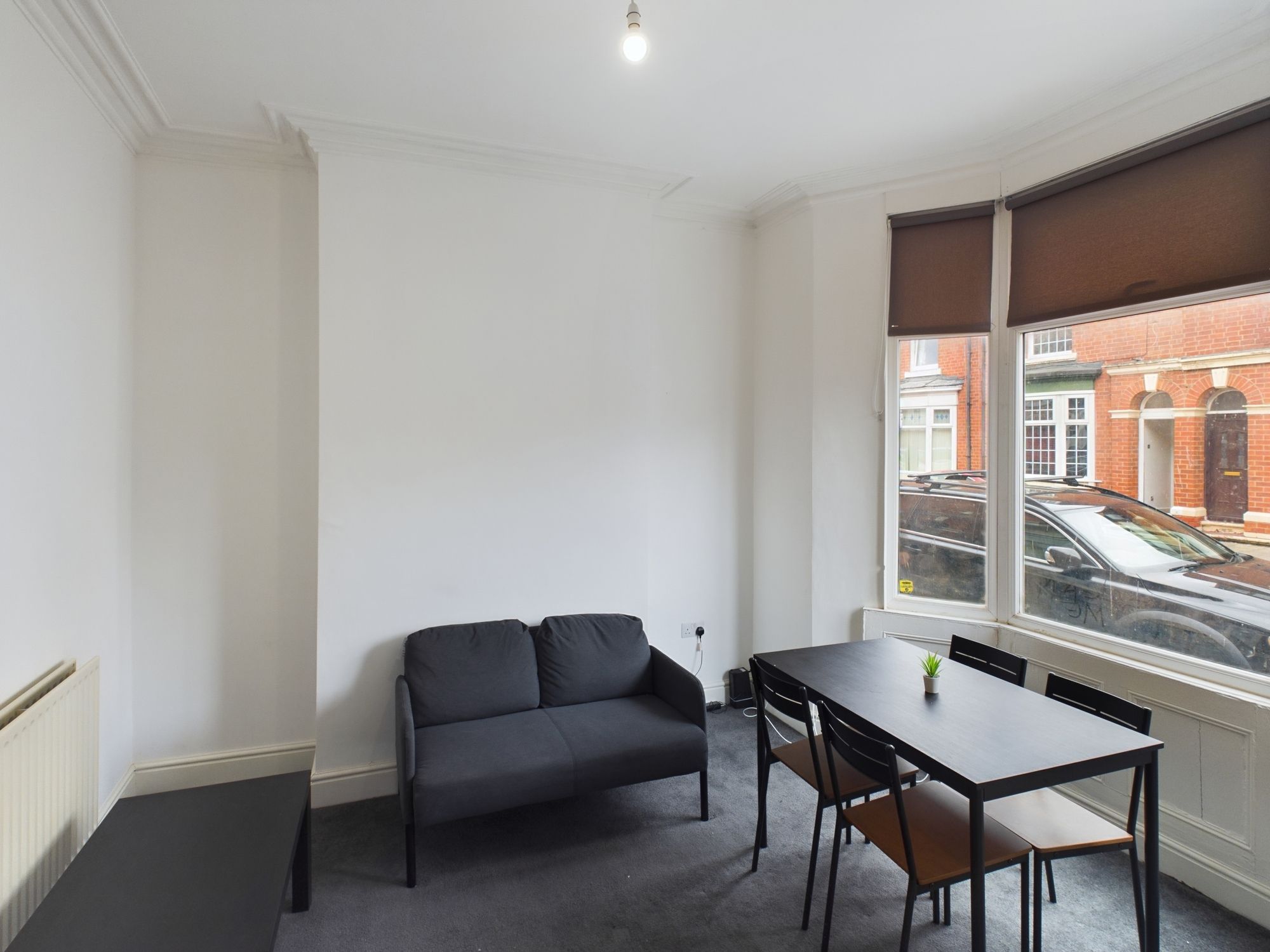 Room Victoria Road in Middlesbrough
