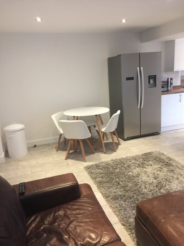 Room Nelson Road in Basildon