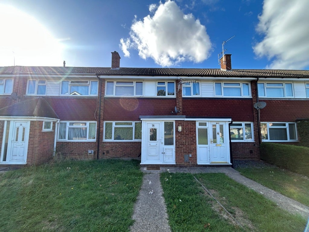 House Tiffany Close in Milton Keynes