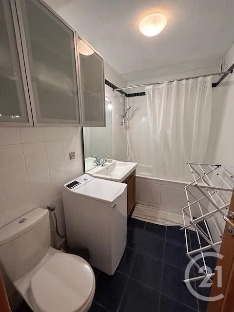 Appartement Square Frédéric Vallois à Paris