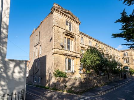 Flat Greenfield Place in Weston-super-Mare