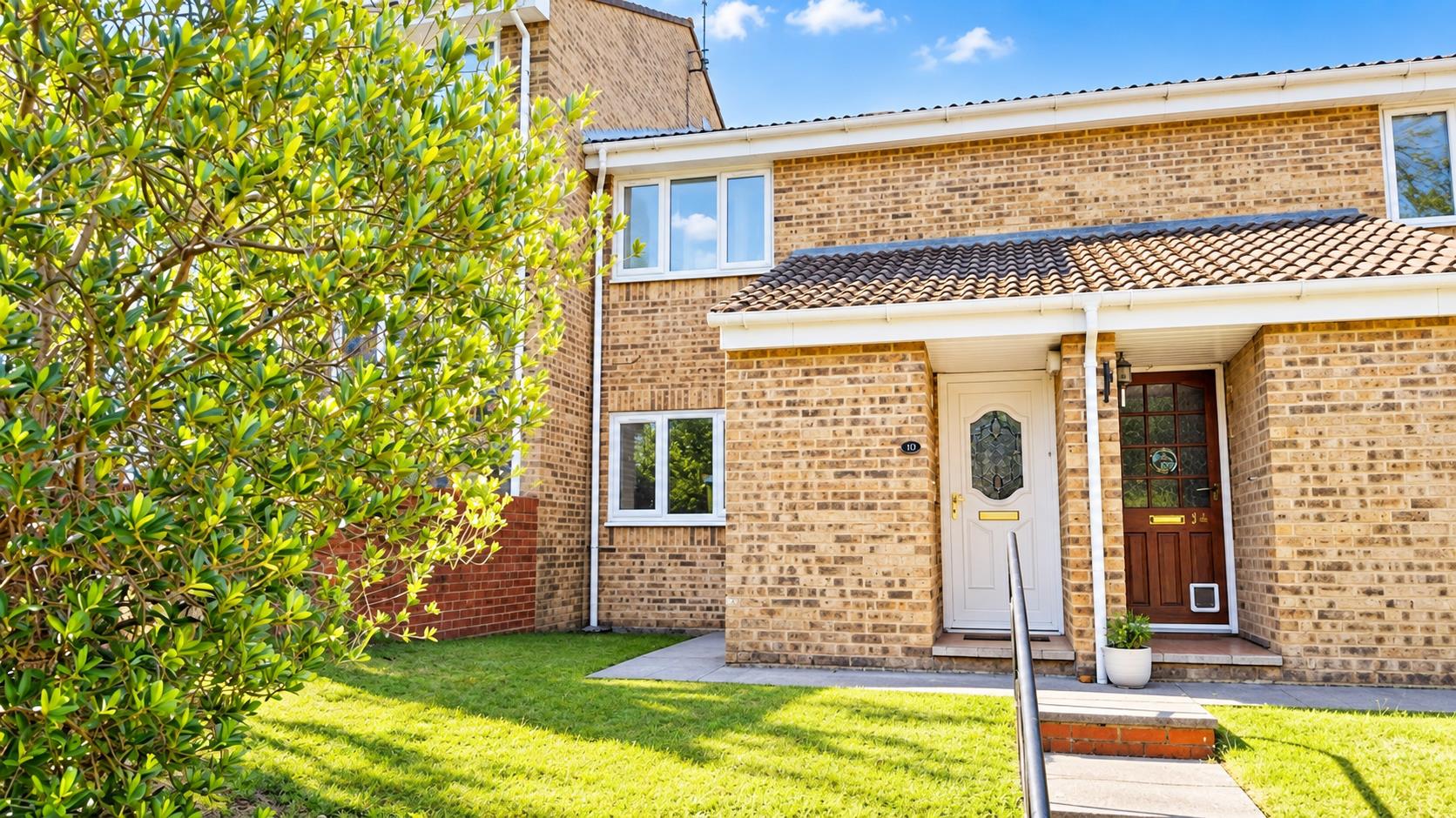 Flat Goodall Close in Rainham